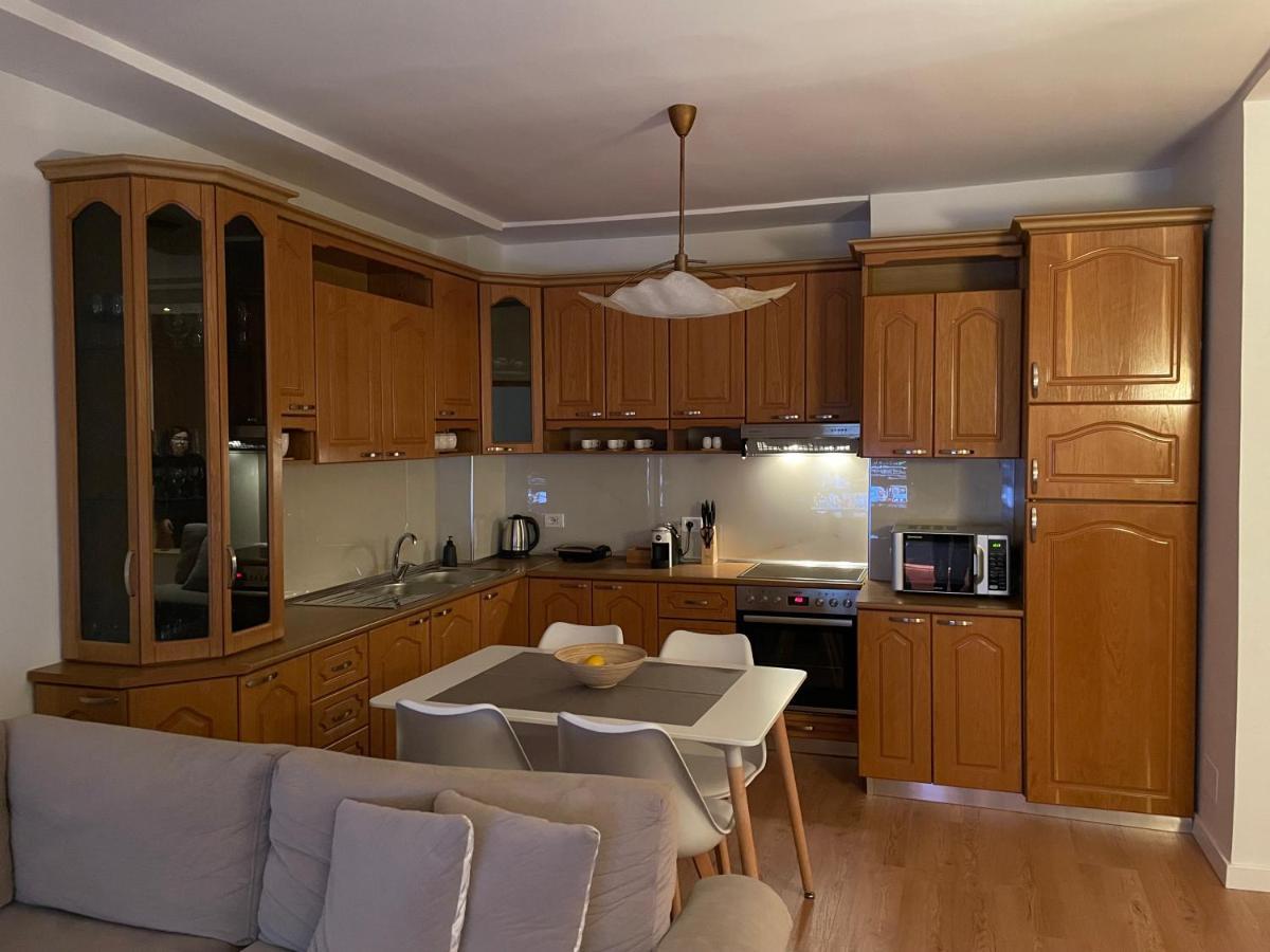 Proper Apartment 1 Тирана Екстериор снимка
